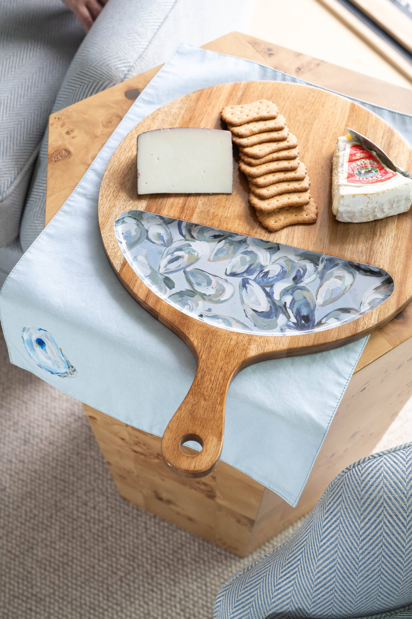 Pewter Shell Round Wooden Serving Tray