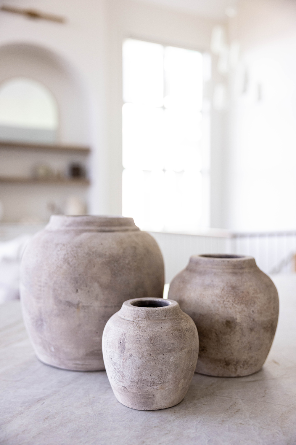 Hacienda Light Wash Round Vase- Medium