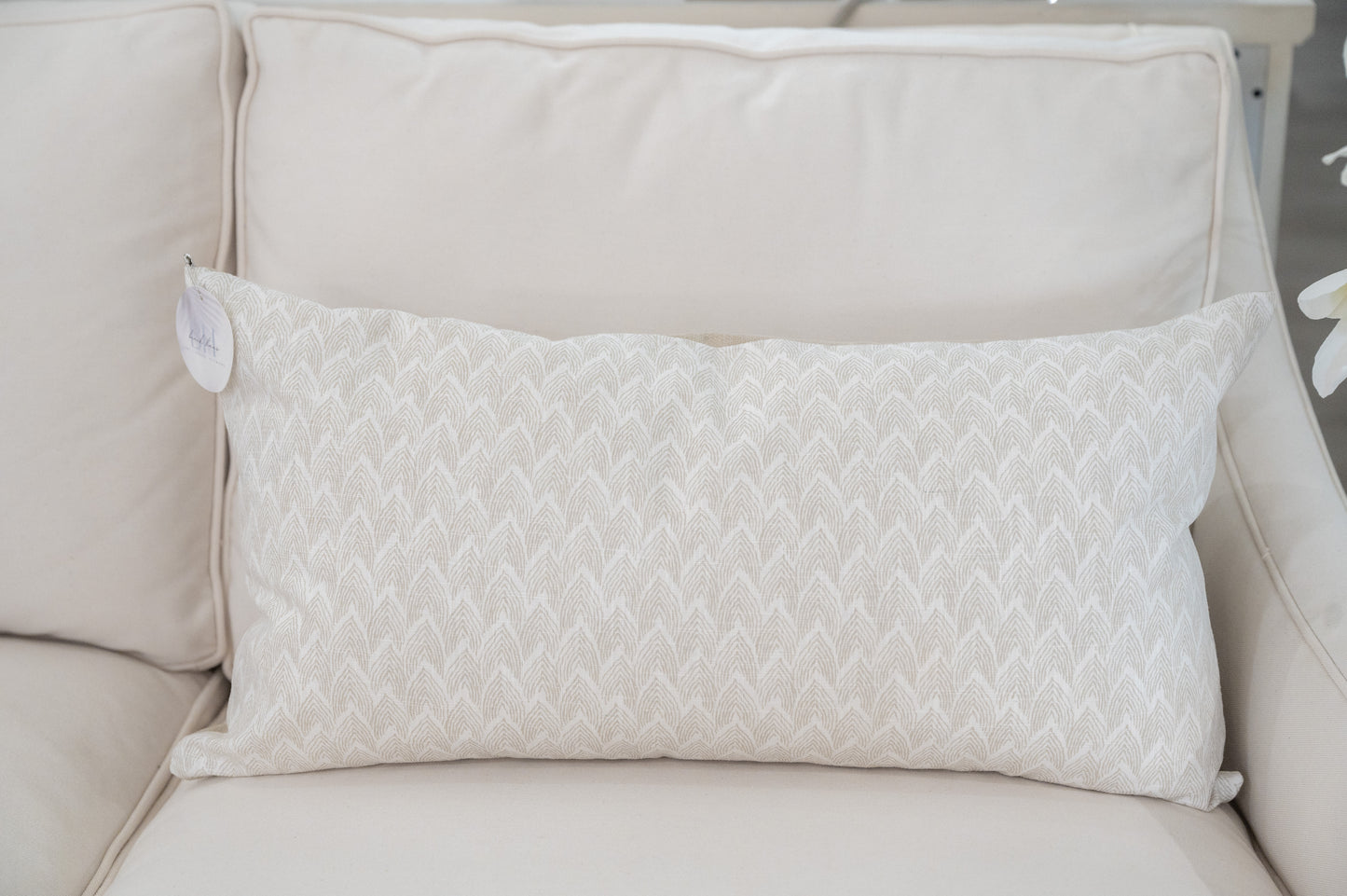 Petite Scallop Pillow Cover