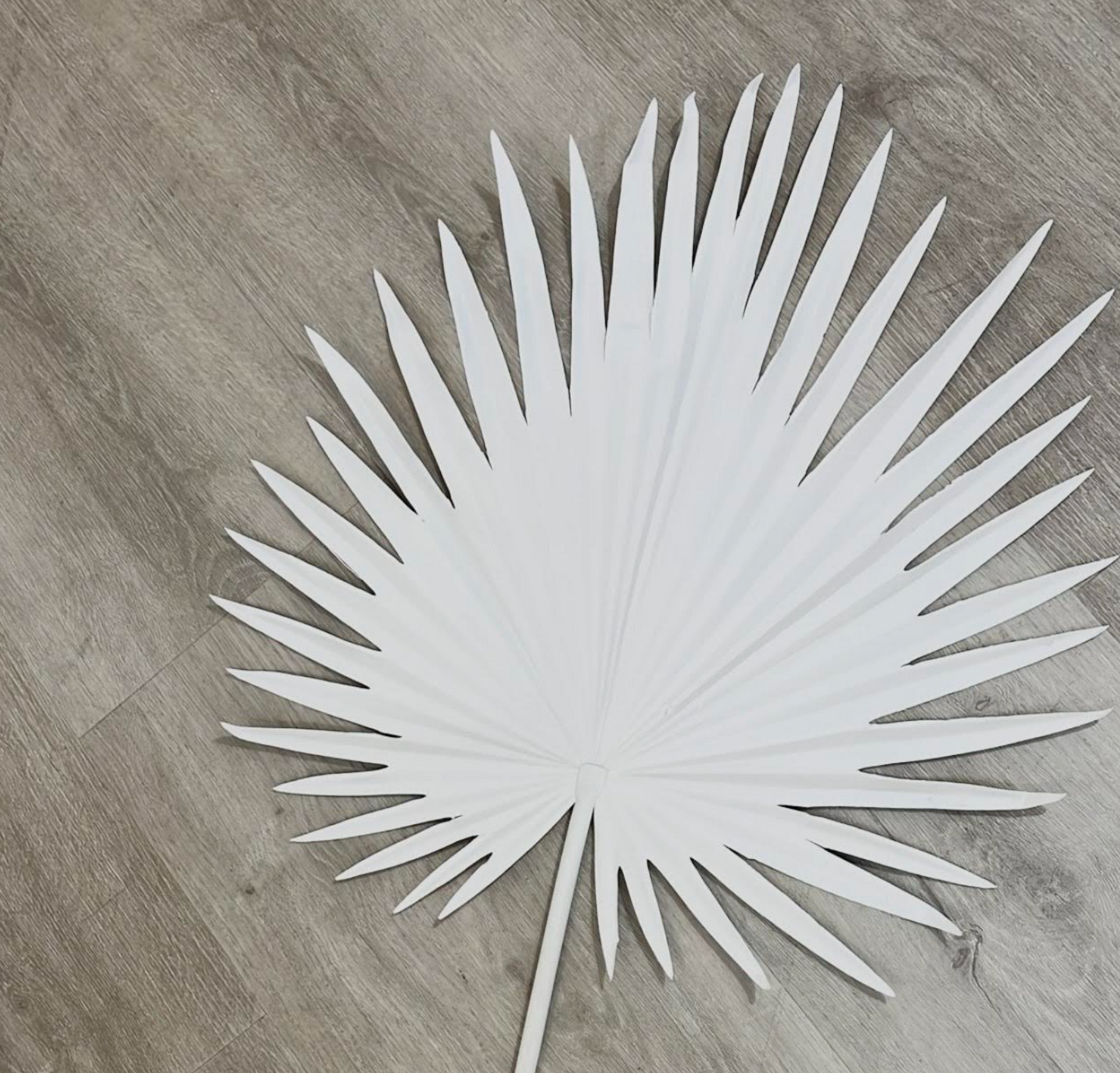 Faux Palm Frond White - Fan