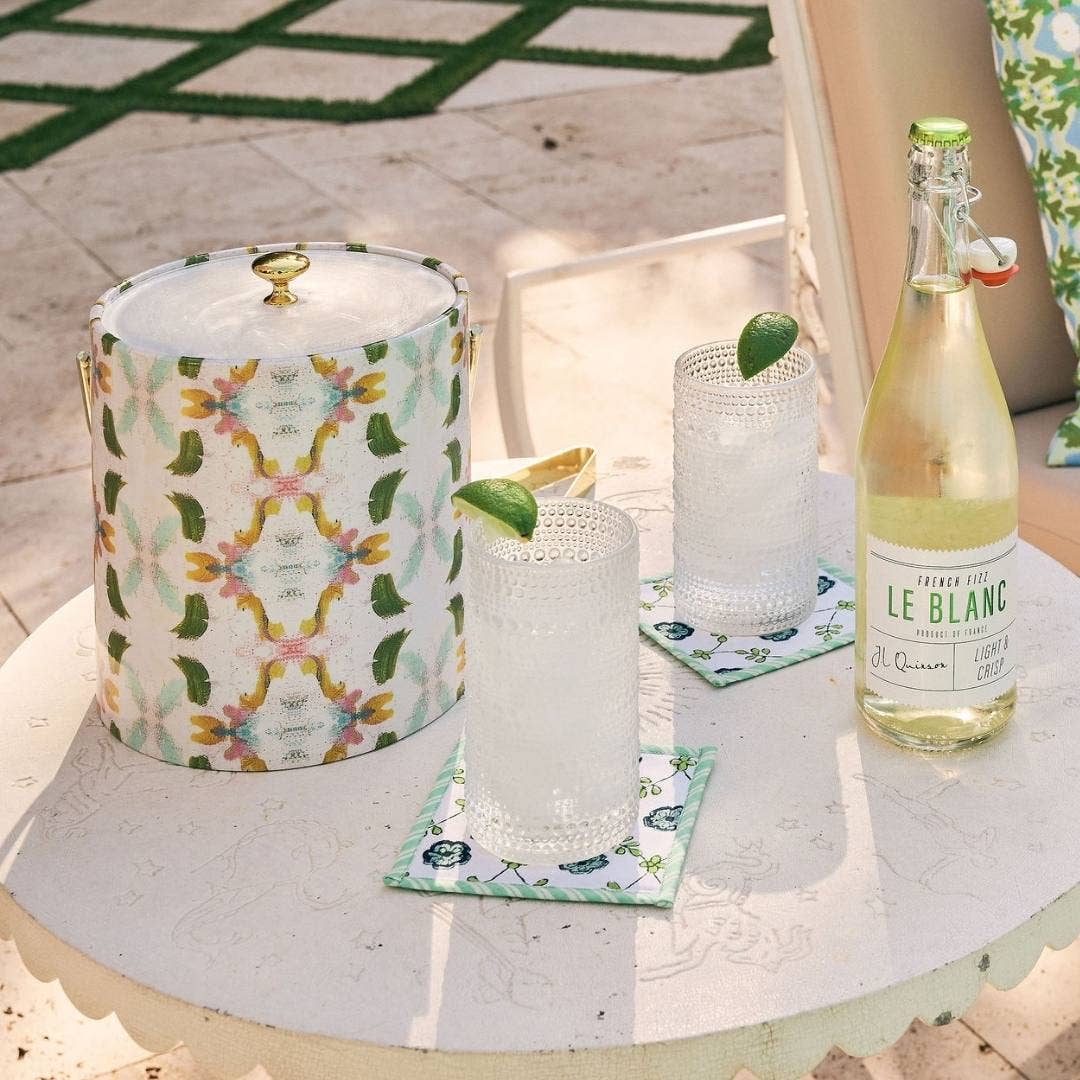 Dogwood Ice Bucket: One Size