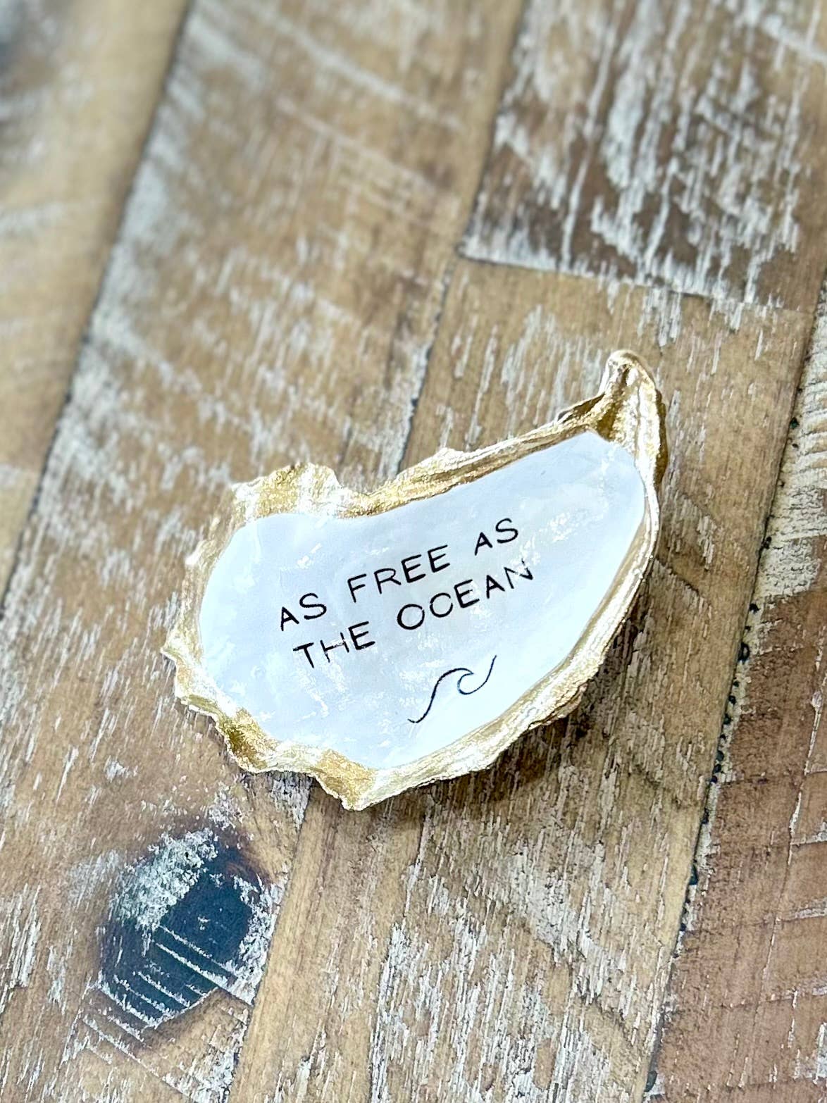 As free as the ocean - Oyster Trinket Dish