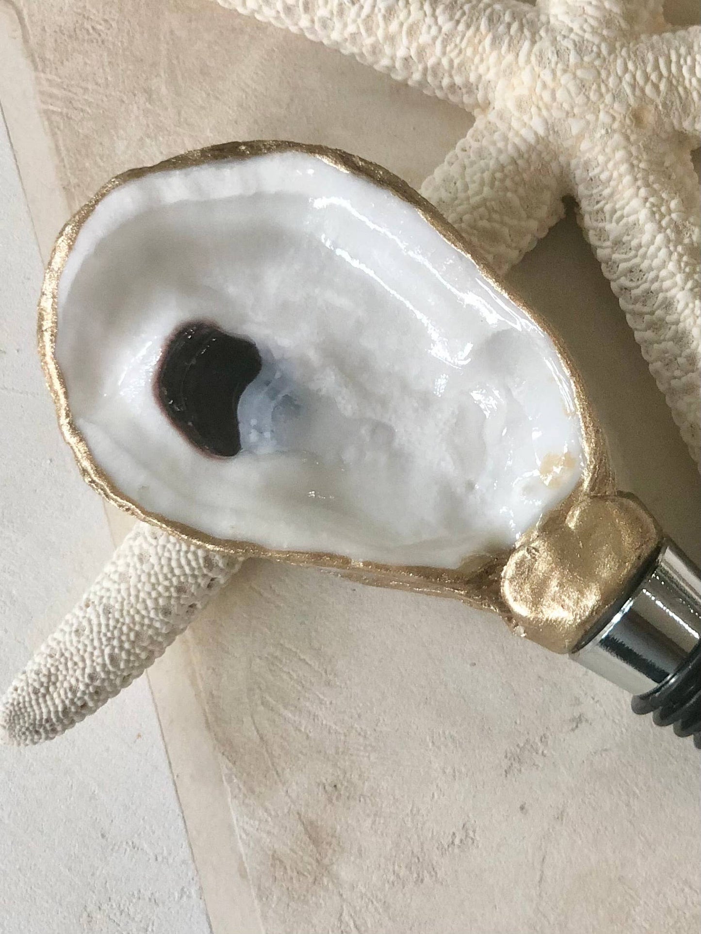 Oyster Shell Coastal Bottle Stopper / Cork: Pearlized glaze