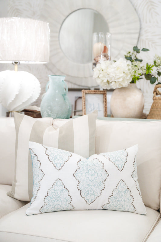 Beach Motif / Linen Back Lumbar Pillow Cover