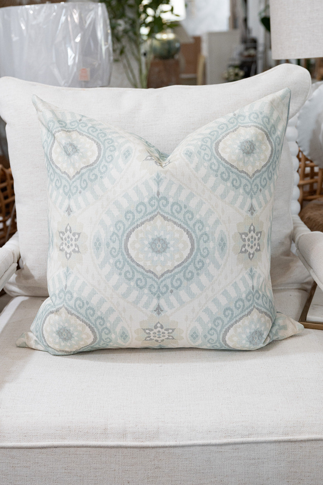 Ocean Eyes Pillow Cover