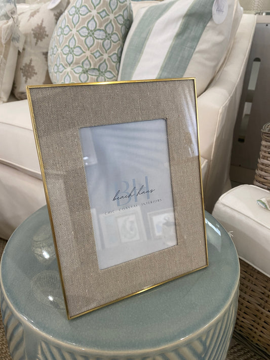 Gold-Rimmed Linen Photo Frame