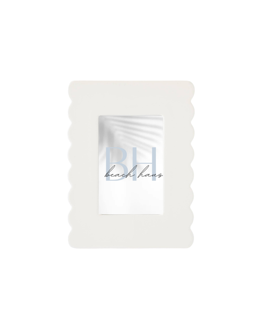 Salt Air Scallop Frame