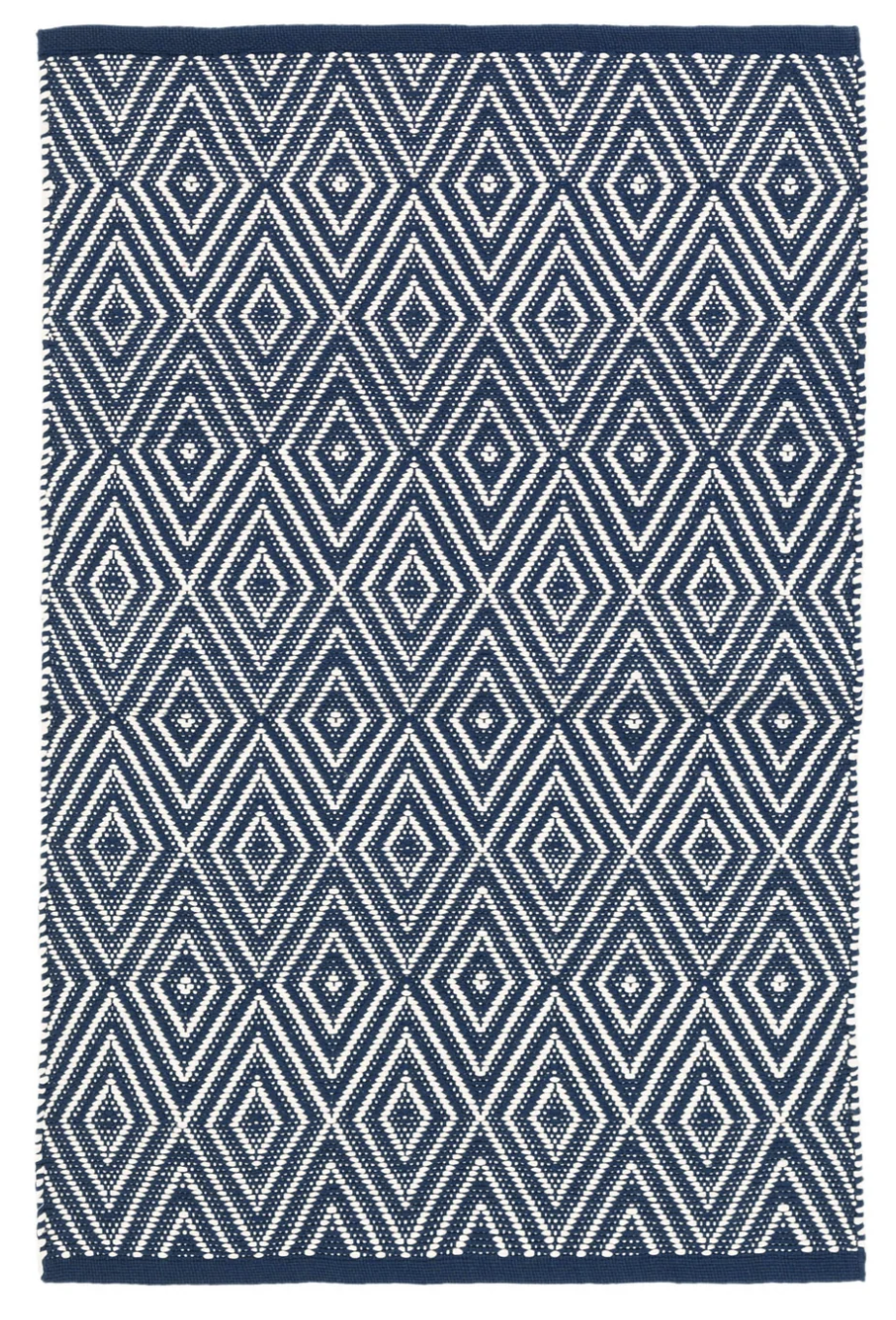 Diamond Handwoven Indoor/Outdoor Rug