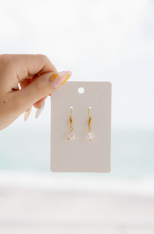 Ava Grace Jewelry - Golden Pearl Earrings