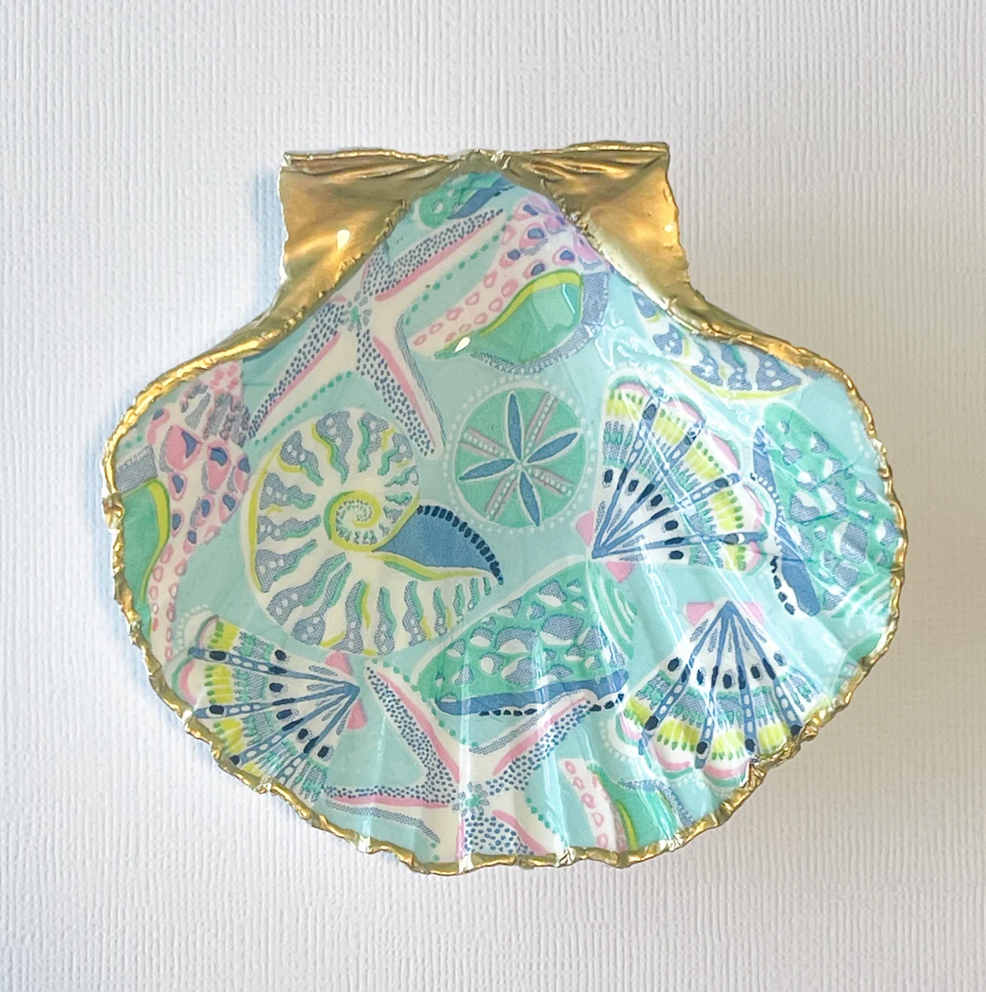 Palmetto Summer- Salty Days- Medium Shell Trinket Dish