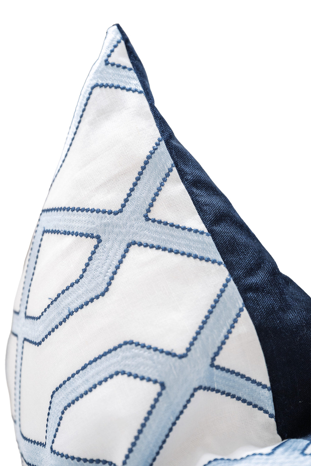 Harbor Club Pillow Cover