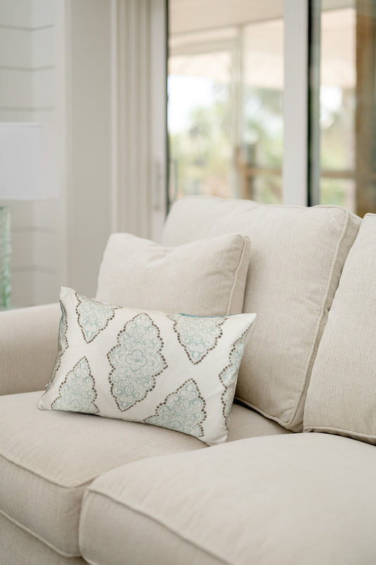 Beach Motif / Linen Back Lumbar Pillow Cover
