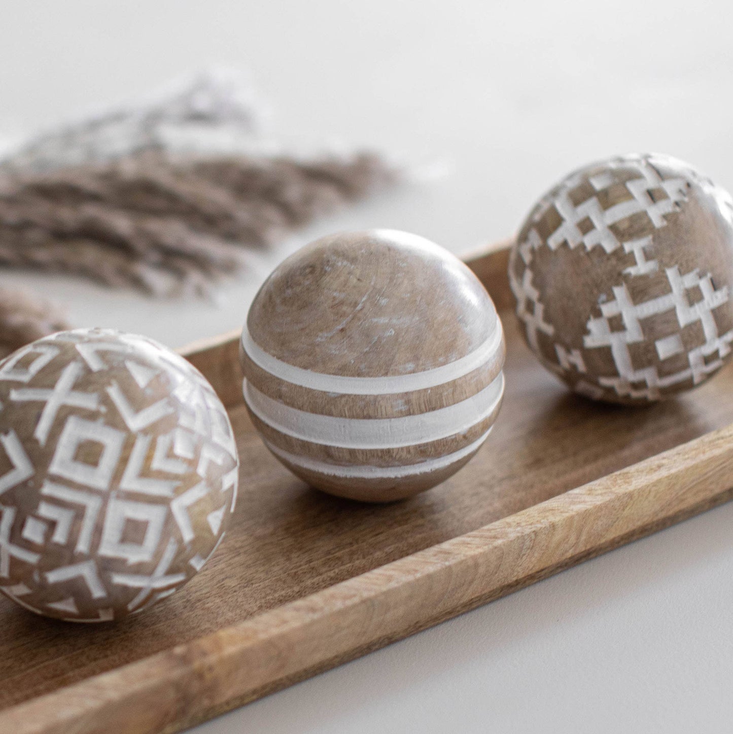 Wood & White Deco Ball